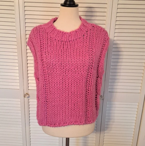 Lumiere Vibrant Pink Chunky Sweater Vest Small *C7 - Picture 2 of 6